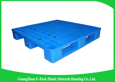 100% 처녀 HDPE 플라스틱 유럽 팔레트는 식품 산업을 위해 쌓아 올릴 수 있는 통풍시켰습니다