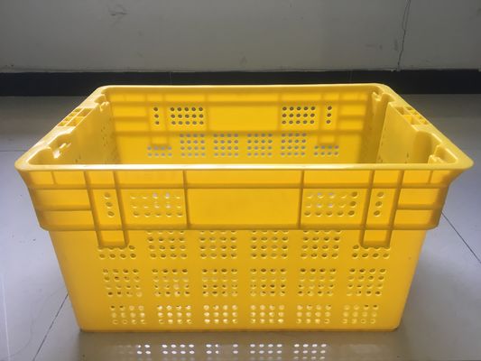 600*400mm 과일과 야채 플라스틱은 쌓아 올릴 수 있는 전환 배포를 나무 상자에 채워 넣습니다